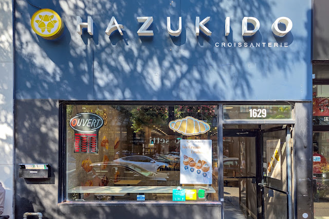 Croissants – 1629 rue Sainte-Catherine O., Montréal