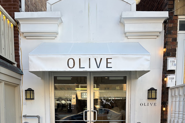 Café Olive, Québec